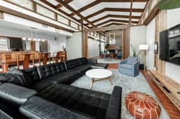 Mid-Century Modern @ Texas A&M Sleeps 16+ in Style - Image 2